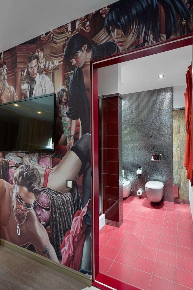 De Gaulle Boutique Hotel Kharkiv Eksteriør billede