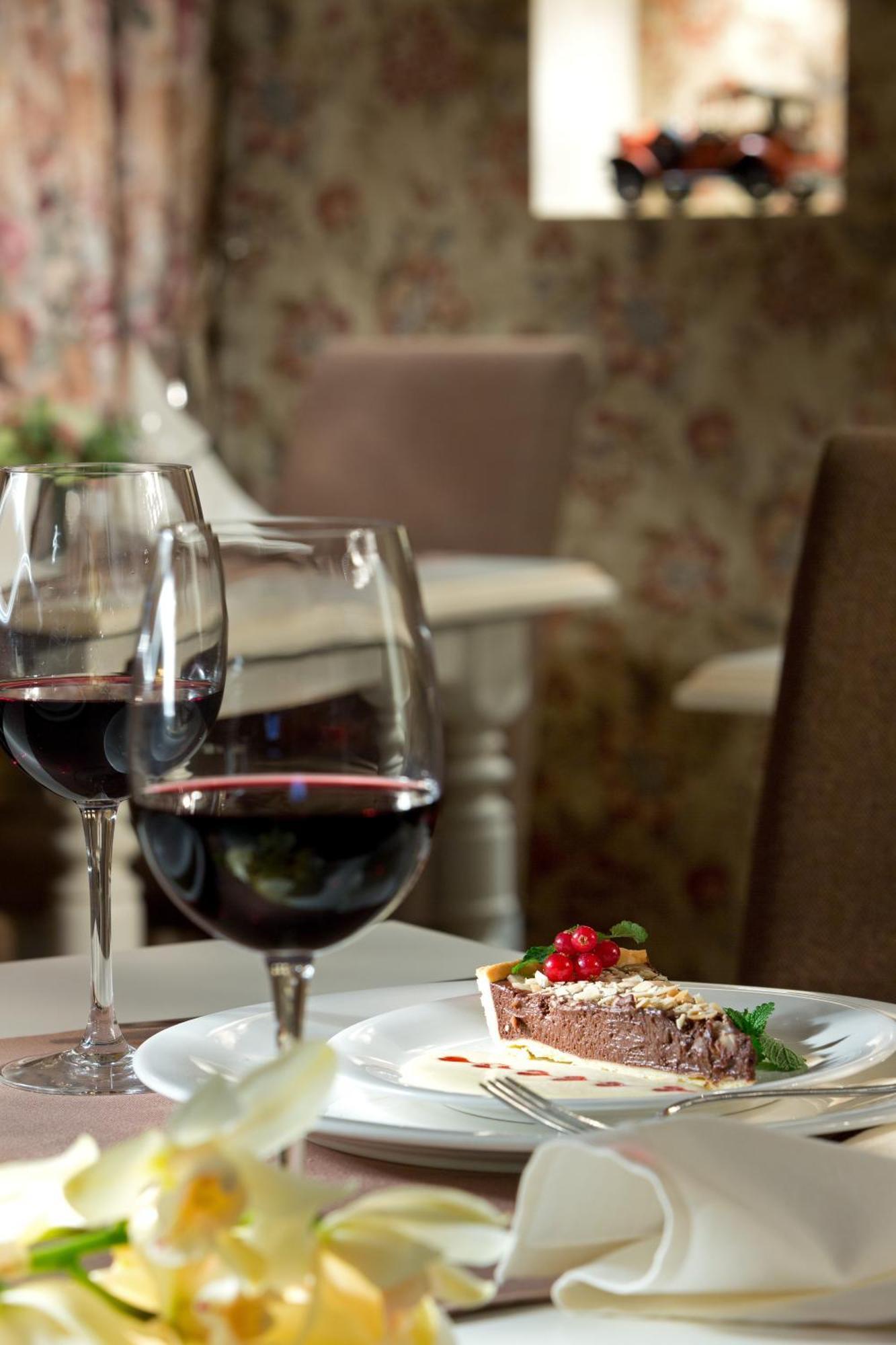 De Gaulle Boutique Hotel Kharkiv Eksteriør billede