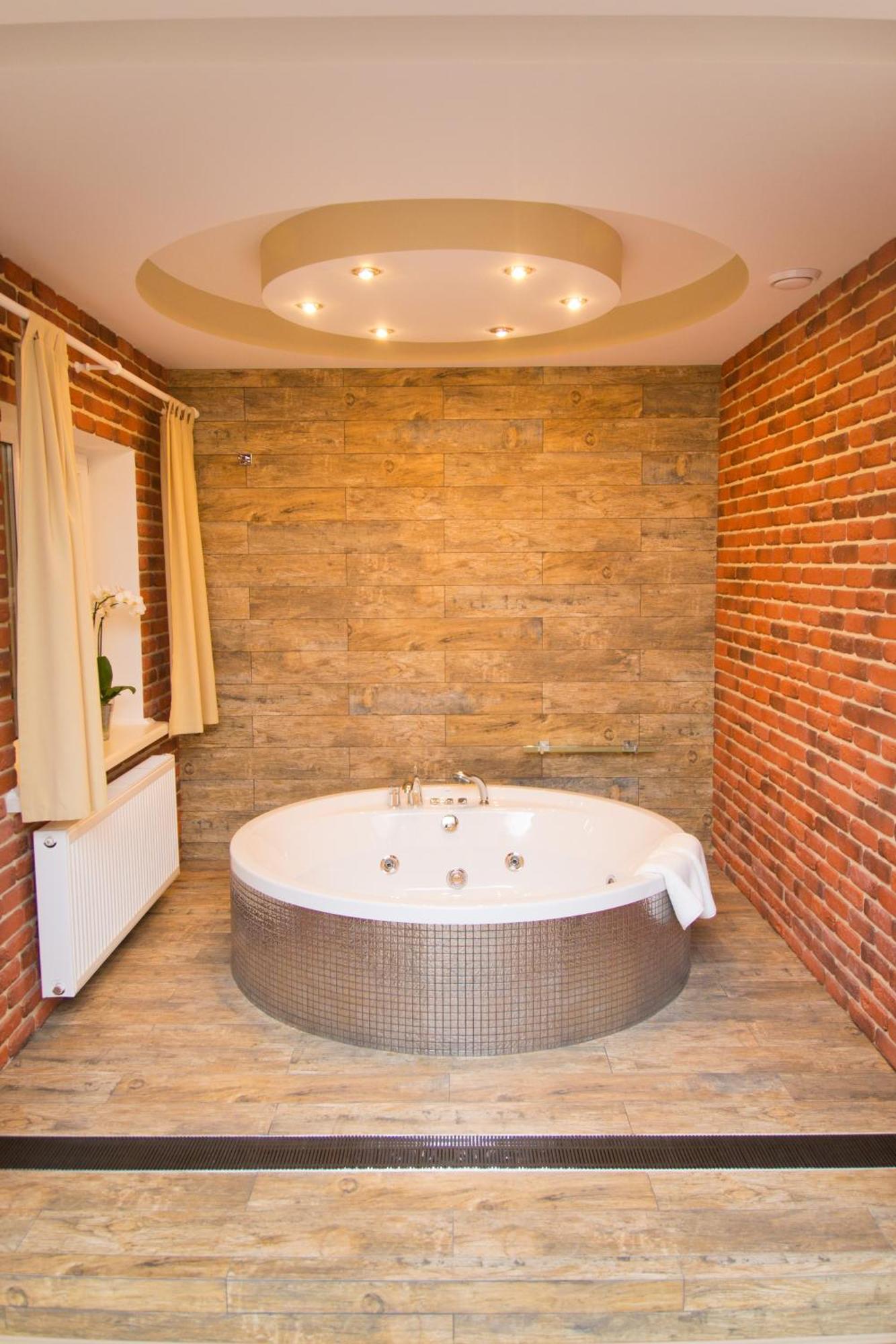 De Gaulle Boutique Hotel Kharkiv Eksteriør billede