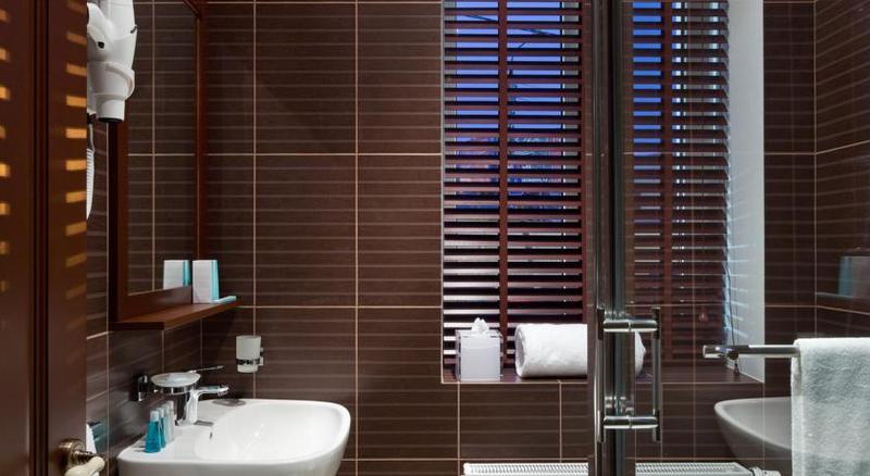 De Gaulle Boutique Hotel Kharkiv Eksteriør billede
