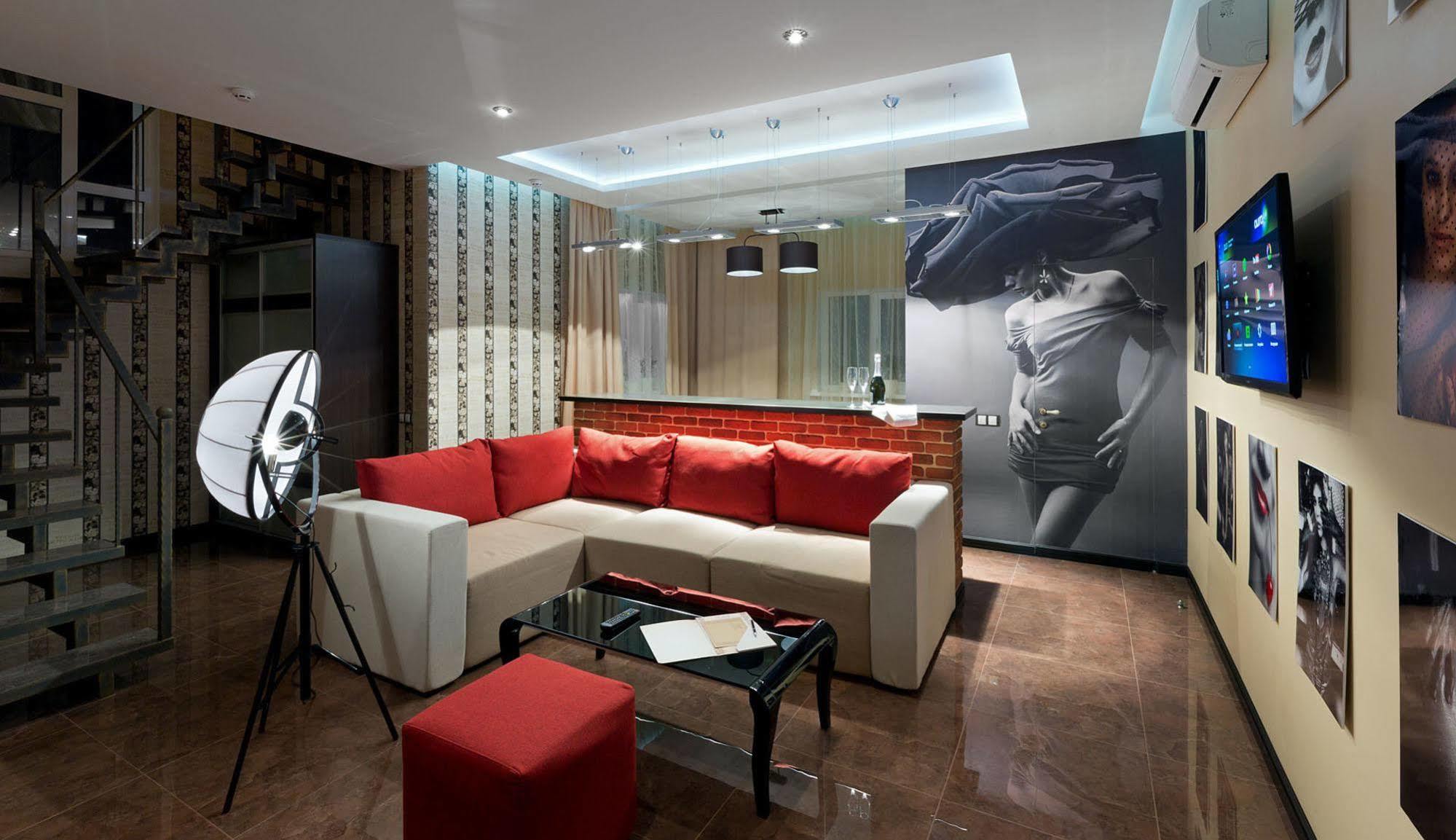 De Gaulle Boutique Hotel Kharkiv Eksteriør billede