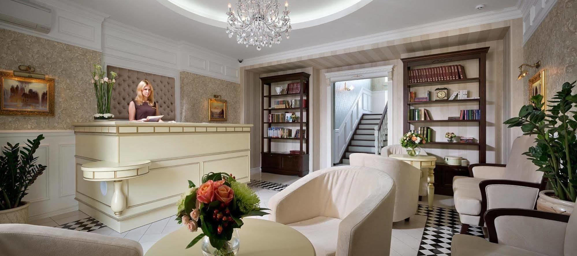 De Gaulle Boutique Hotel Kharkiv Eksteriør billede