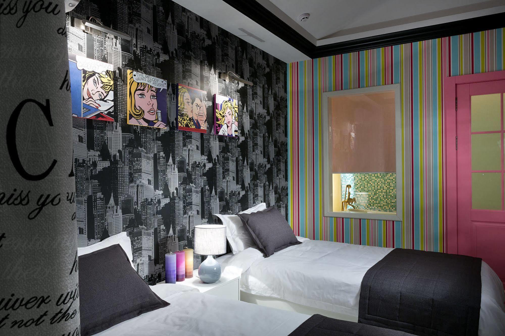 De Gaulle Boutique Hotel Kharkiv Eksteriør billede